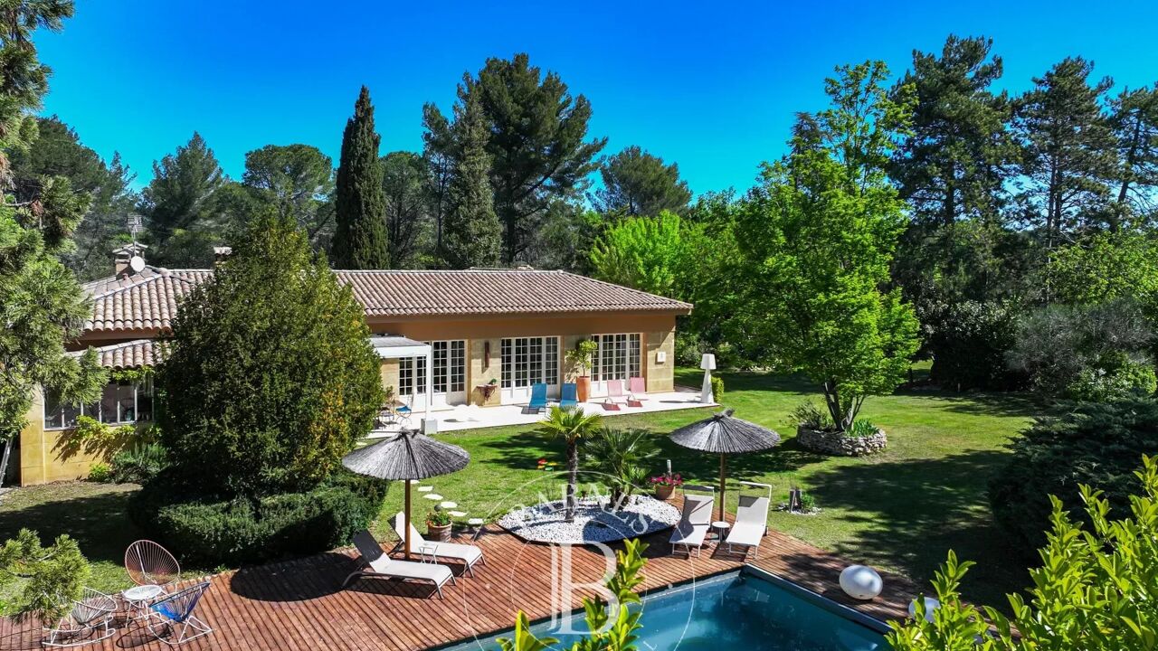 maison 7 pièces 289 m2 à vendre à Aix-en-Provence (13090)