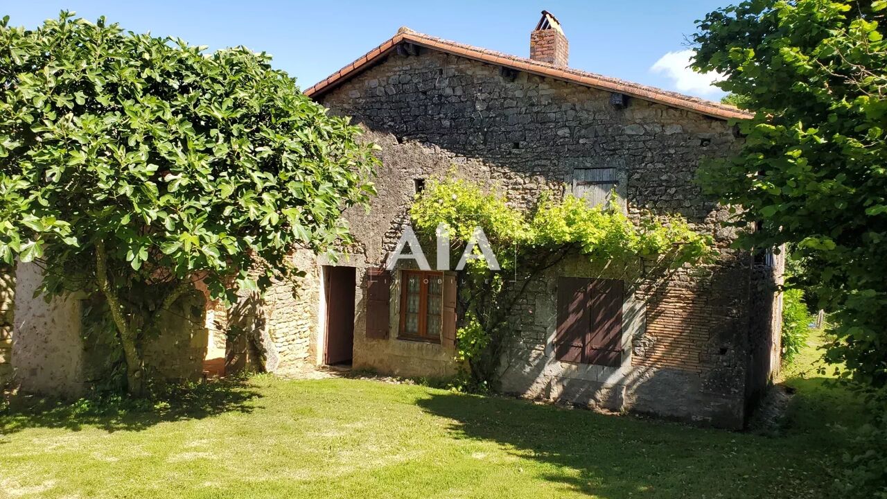 maison 5 pièces 84 m2 à vendre à Le Bouchage (16350)