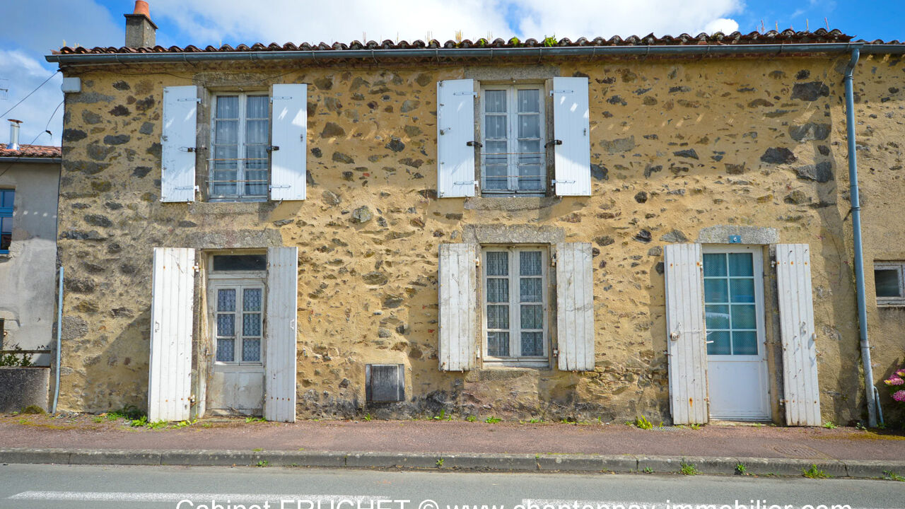 maison 8 pièces 118 m2 à vendre à Pouzauges (85700)