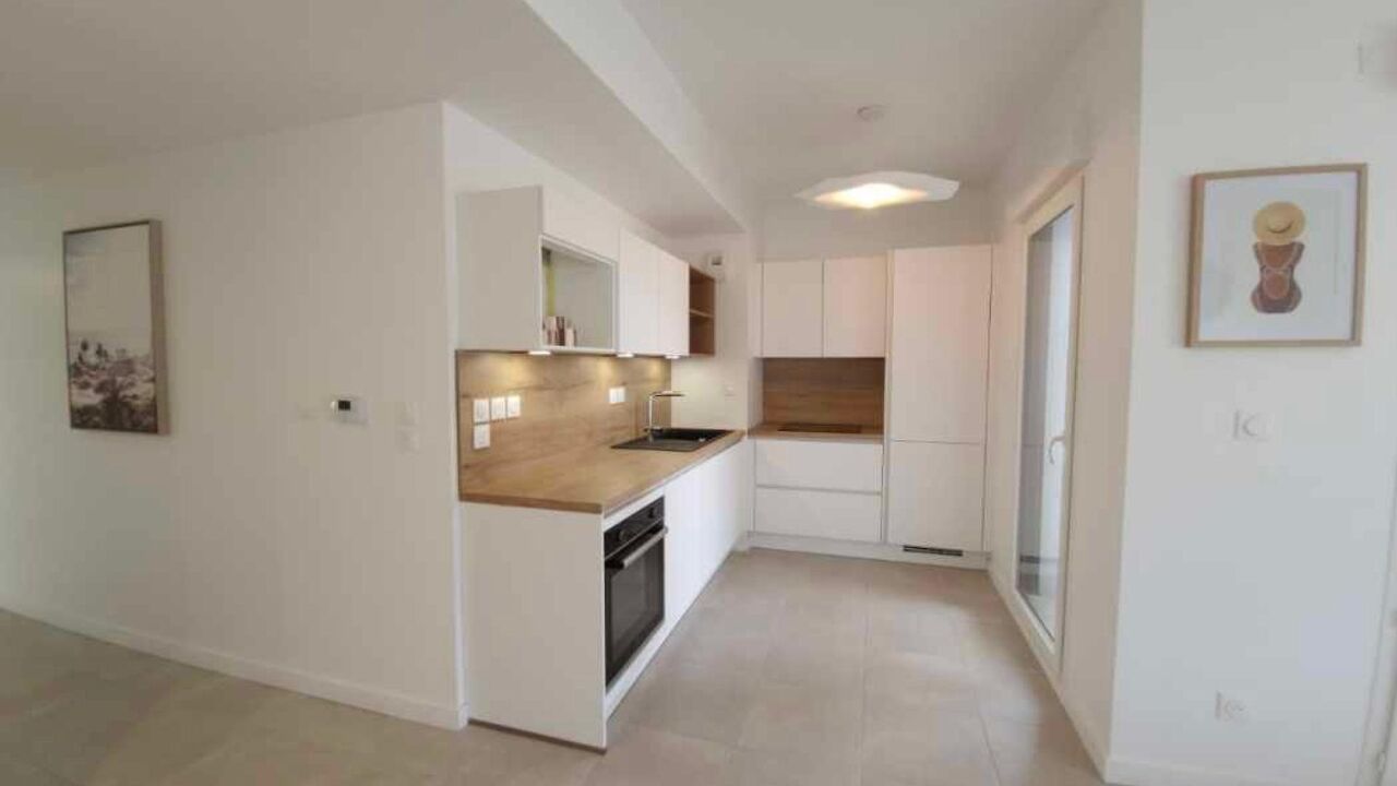 appartement 3 pièces 64 m2 à vendre à Chassieu (69680)