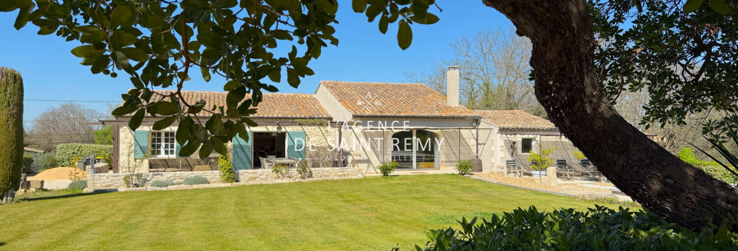 Maison 6 Pièces 200 m² à vendre à Saint-Rémy-de-Provence (13210)