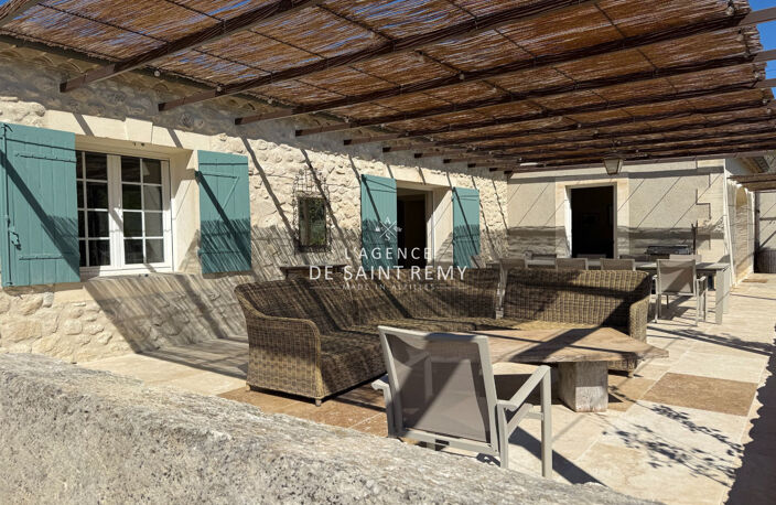 Maison à vendre Saint-Rémy-de-Provence - propriété avec vue Al — photo 4