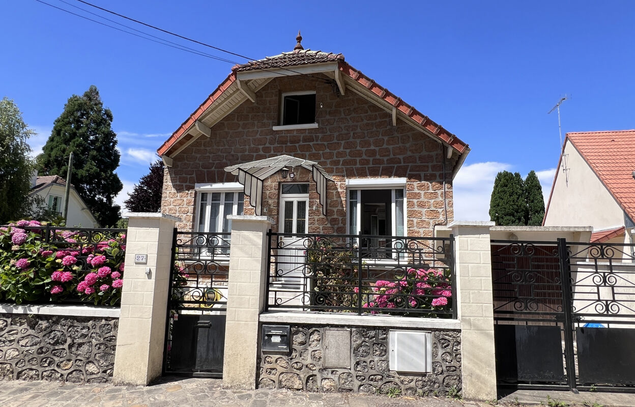 maison 6 pièces 110 m2 à vendre à La Ferté-Alais (91590)