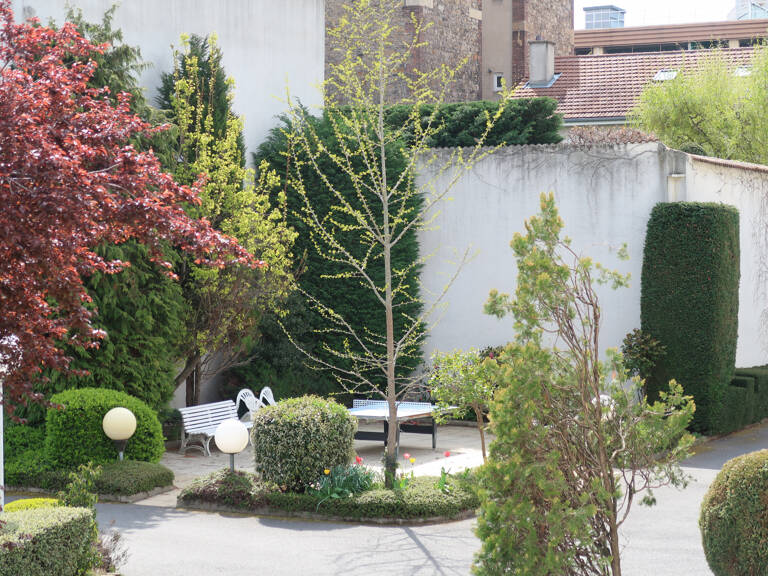 Appartement indépendant 124 m2 avec balcon, garage et parkin — photo 1