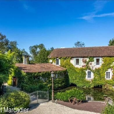 Maison 8 pièces 399000 €