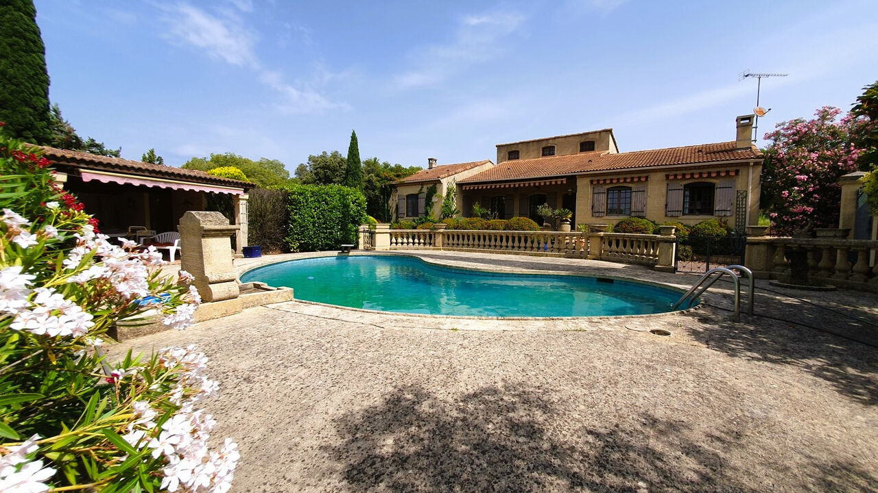 maison 6 pièces 218 m2 à vendre à Vers-Pont-du-Gard (30210)
