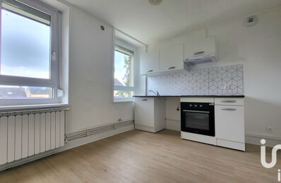 location appartement 410 € CC /mois à proximité de La Francheville (08000)