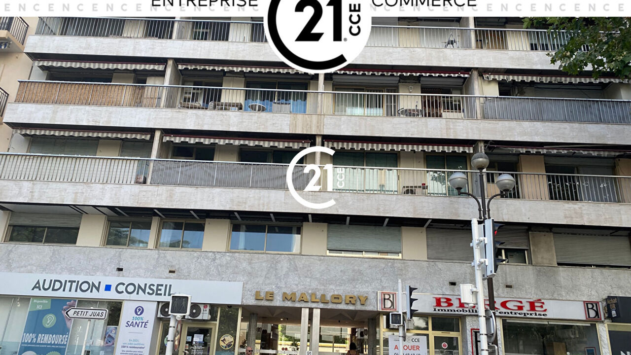 bureau  pièces 77 m2 à vendre à Cannes (06400)