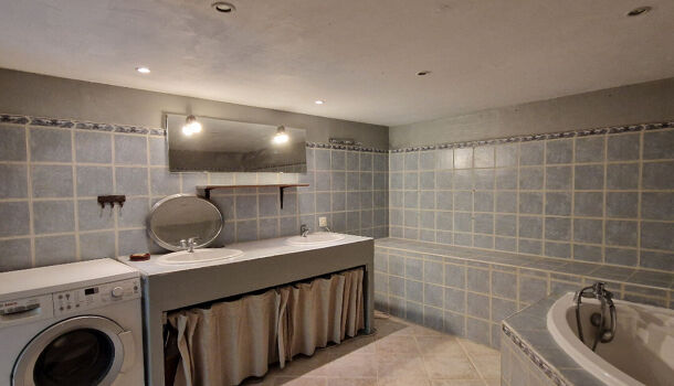 Villa / Maison 4 pièces  à vendre Saint-Antonin-du-Var 83510