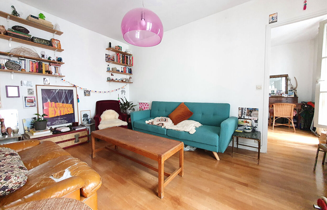 appartement 2 pièces 43 m2 à vendre à Paris 18 (75018)