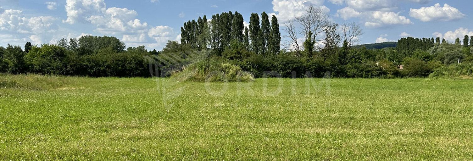 Terrain  1049 m² à vendre à Sancerre (18300)