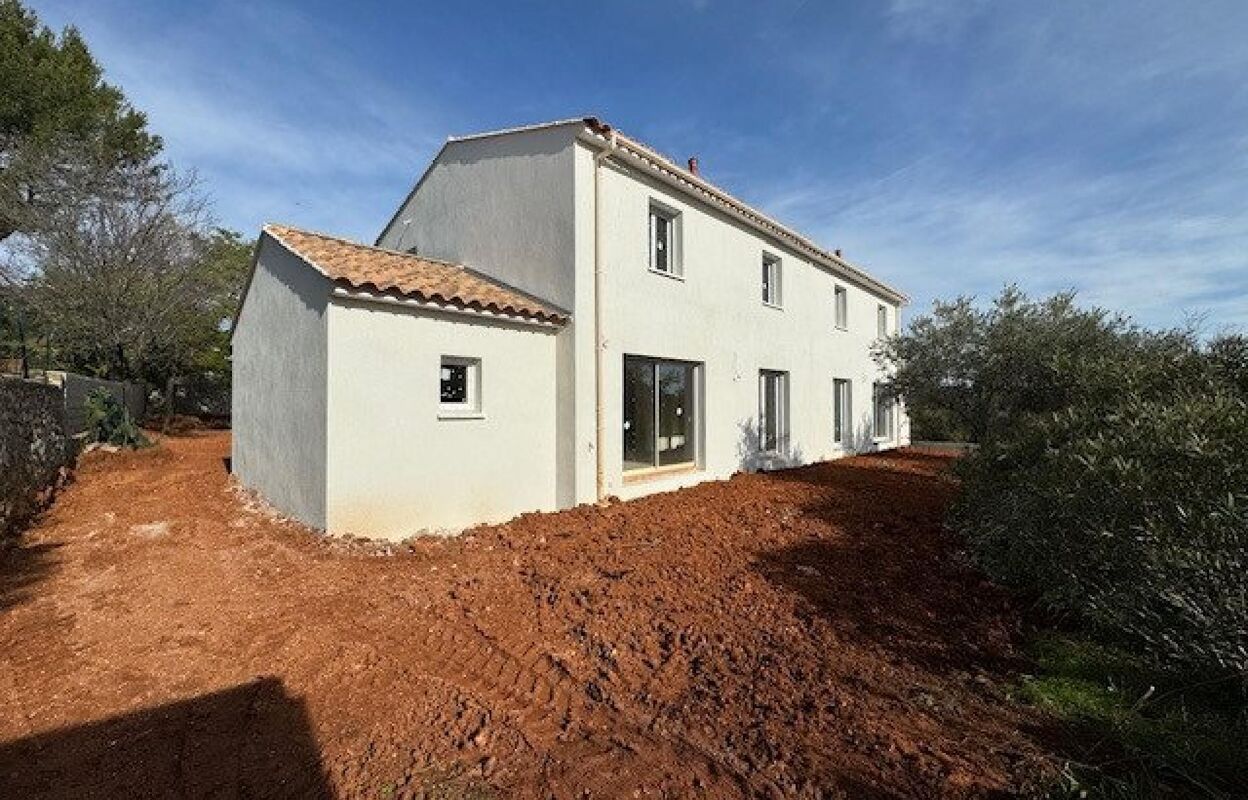 maison 4 pièces 104 m2 à vendre à Saint-Maximin-la-Sainte-Baume (83470)