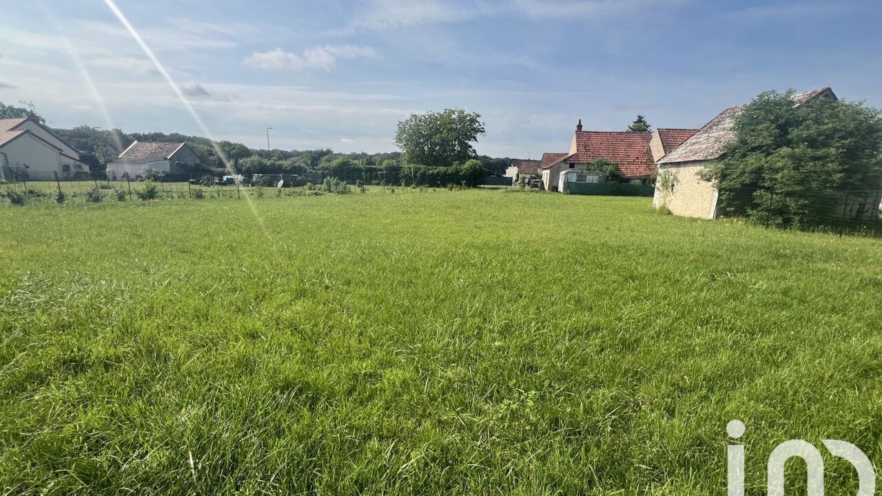 terrain  pièces 1000 m2 à vendre à Saint-Germain-des-Bois (18340)