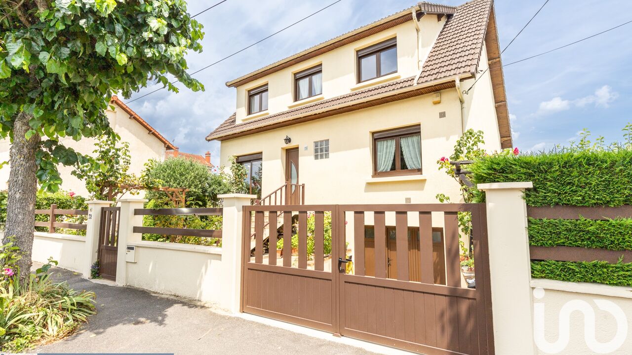 maison 7 pièces 121 m2 à vendre à Viry-Châtillon (91170)