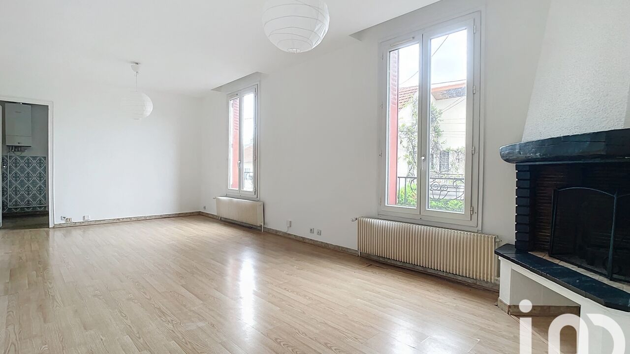 appartement 2 pièces 52 m2 à vendre à Gagny (93220)