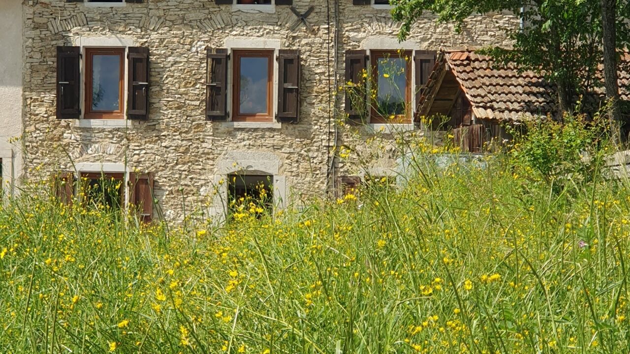 maison 10 pièces 210 m2 à vendre à Saint-Julien-en-Vercors (26420)