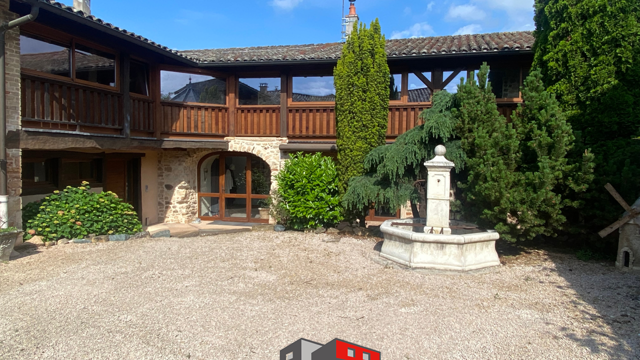 maison 6 pièces 158 m2 à vendre à Lancié (69220)