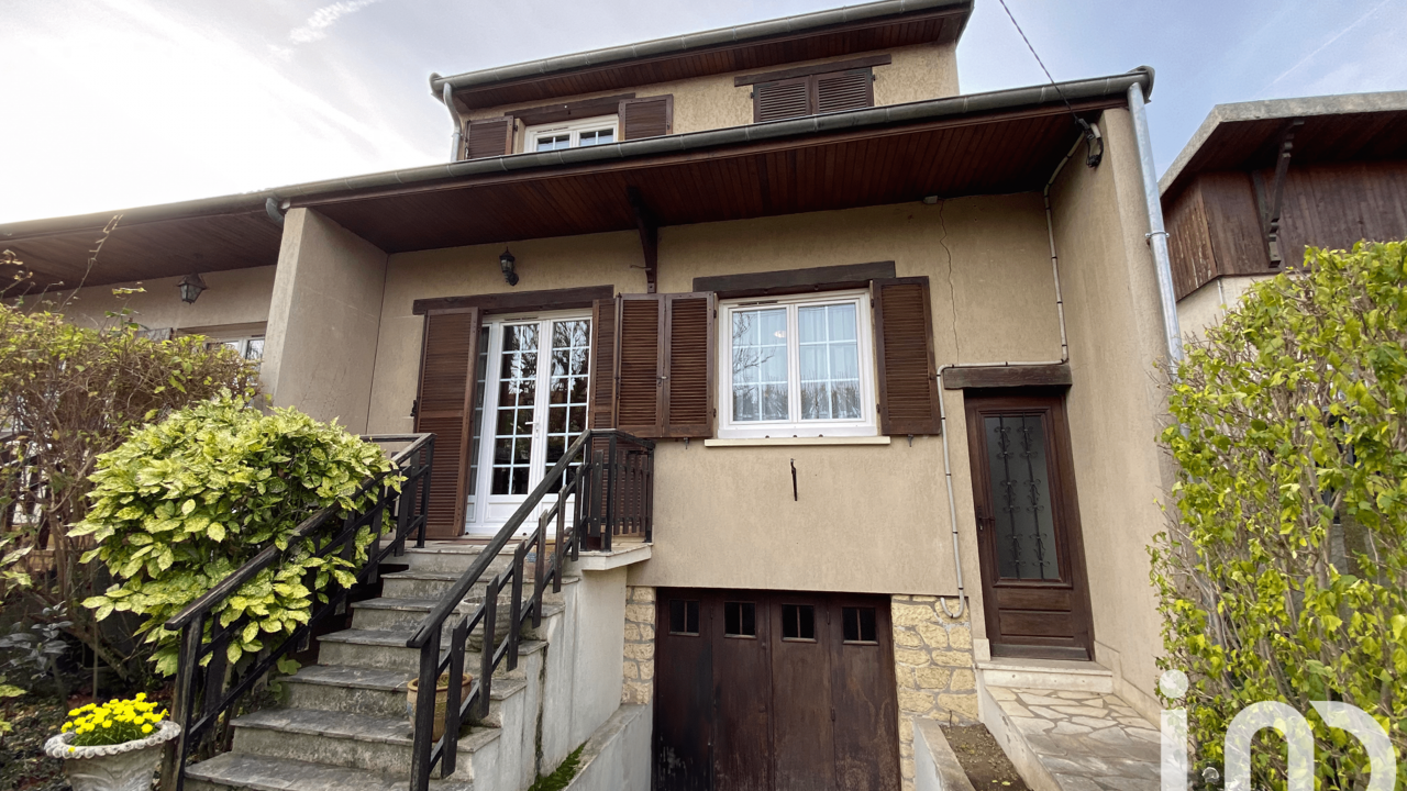 maison 4 pièces 92 m2 à vendre à Villeneuve-le-Roi (94290)