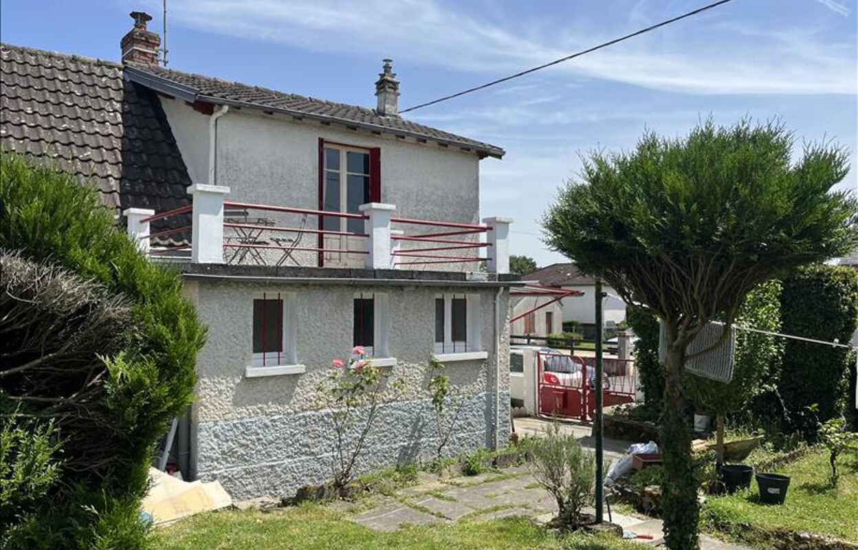 maison 4 pièces 77 m2 à vendre à Vierzon (18100)