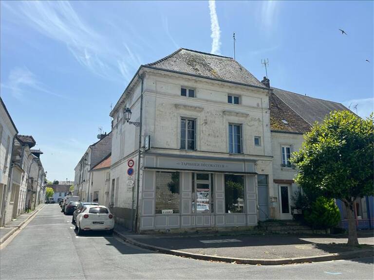 Immeuble   — photo 1