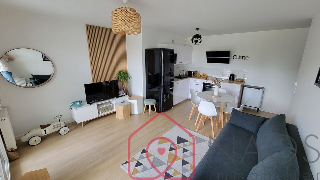 appartement 2 pièces 47 m2 à vendre à Villeneuve-le-Roi (94290)