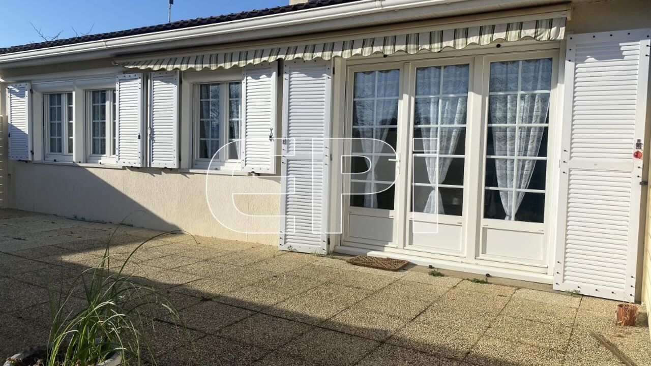 maison 5 pièces 105 m2 à vendre à Vihiers (49310)