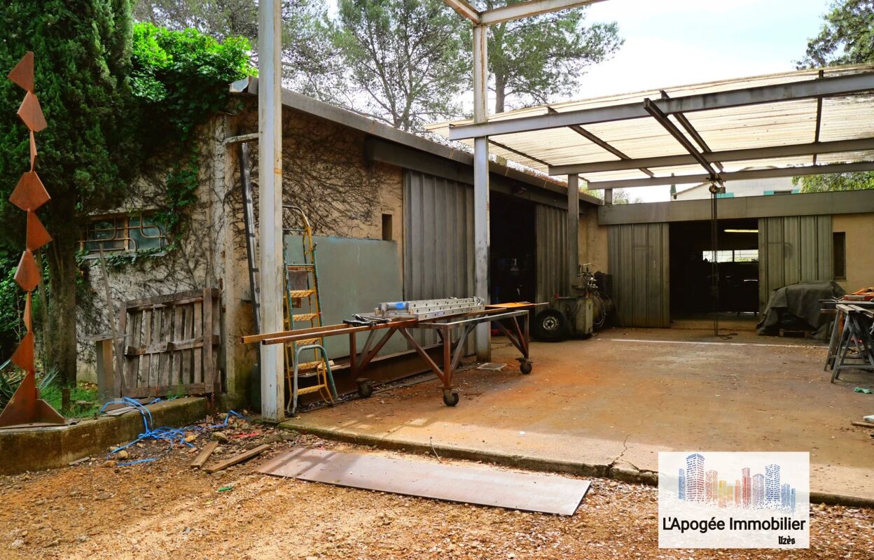 commerce 7 pièces 323 m2 à vendre à Uzès (30700)