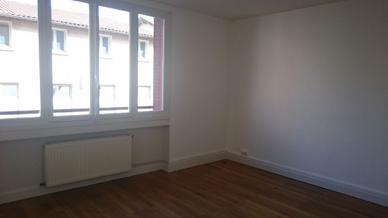 appartement 3 pièces 66 m2 à louer à Lyon 4 (69004)