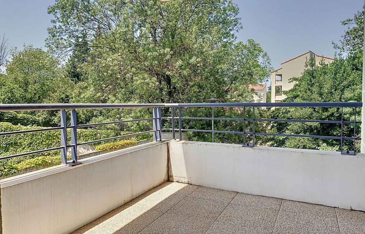 appartement 2 pièces 40 m2 à vendre à Avignon (84000)