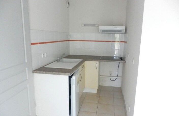 Appartement T2 centre- ville Aire sur Adour — photo 3