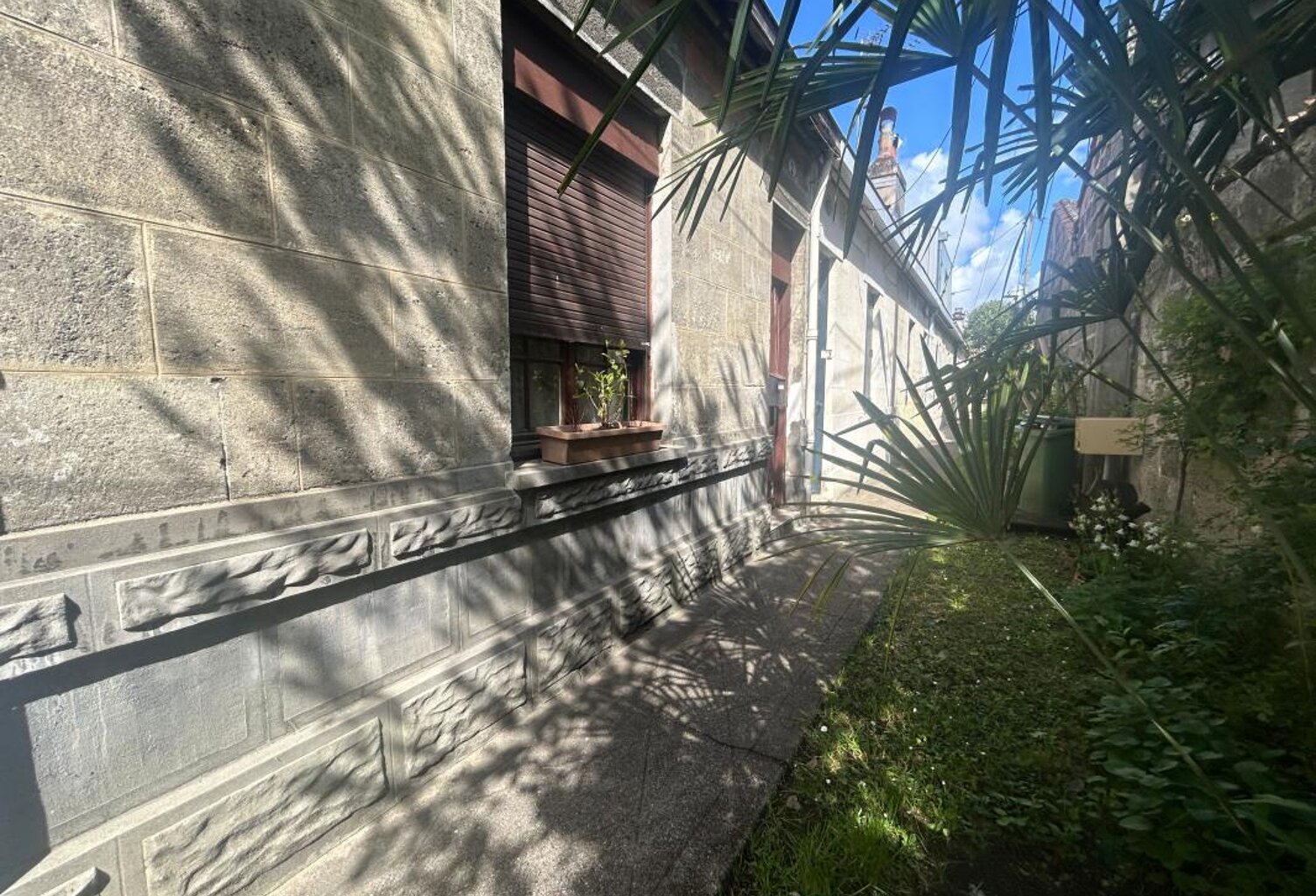 Maison À Vendre — photo 1