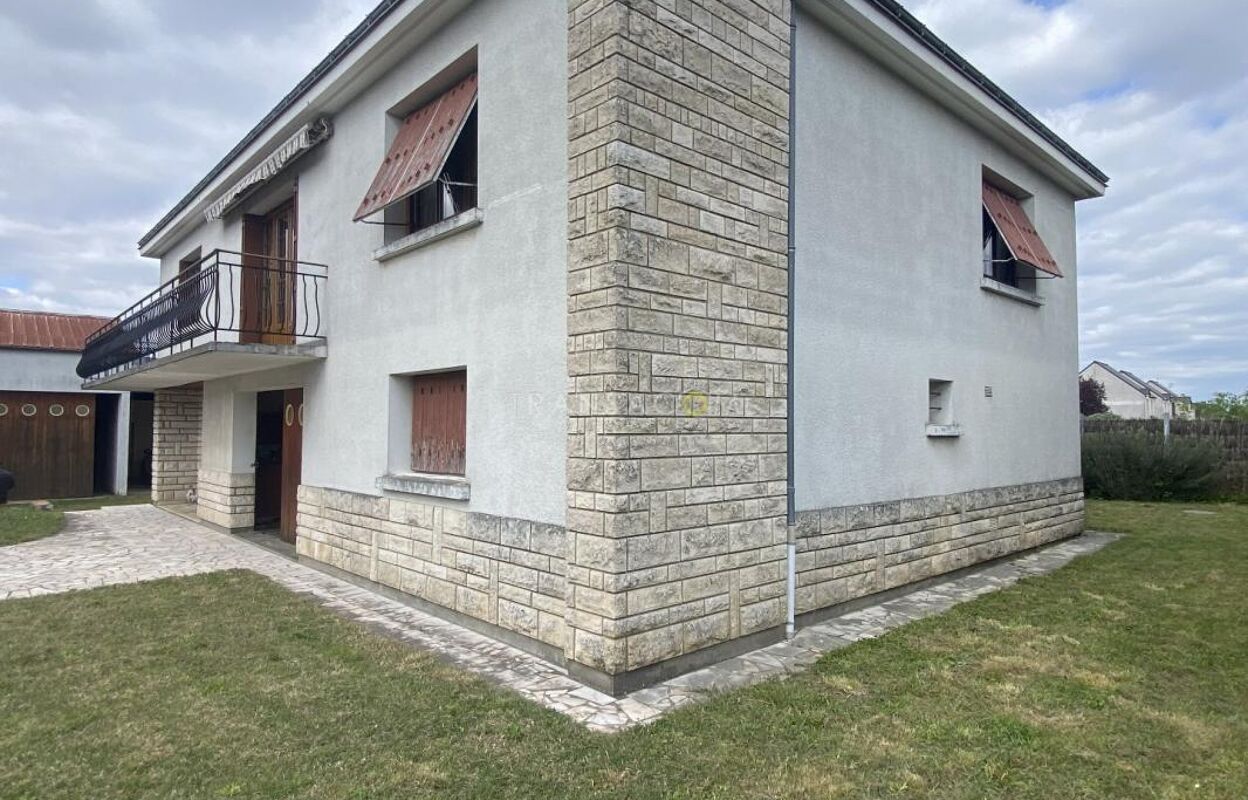 maison 8 pièces 153 m2 à vendre à La Ville-Aux-Dames (37700)