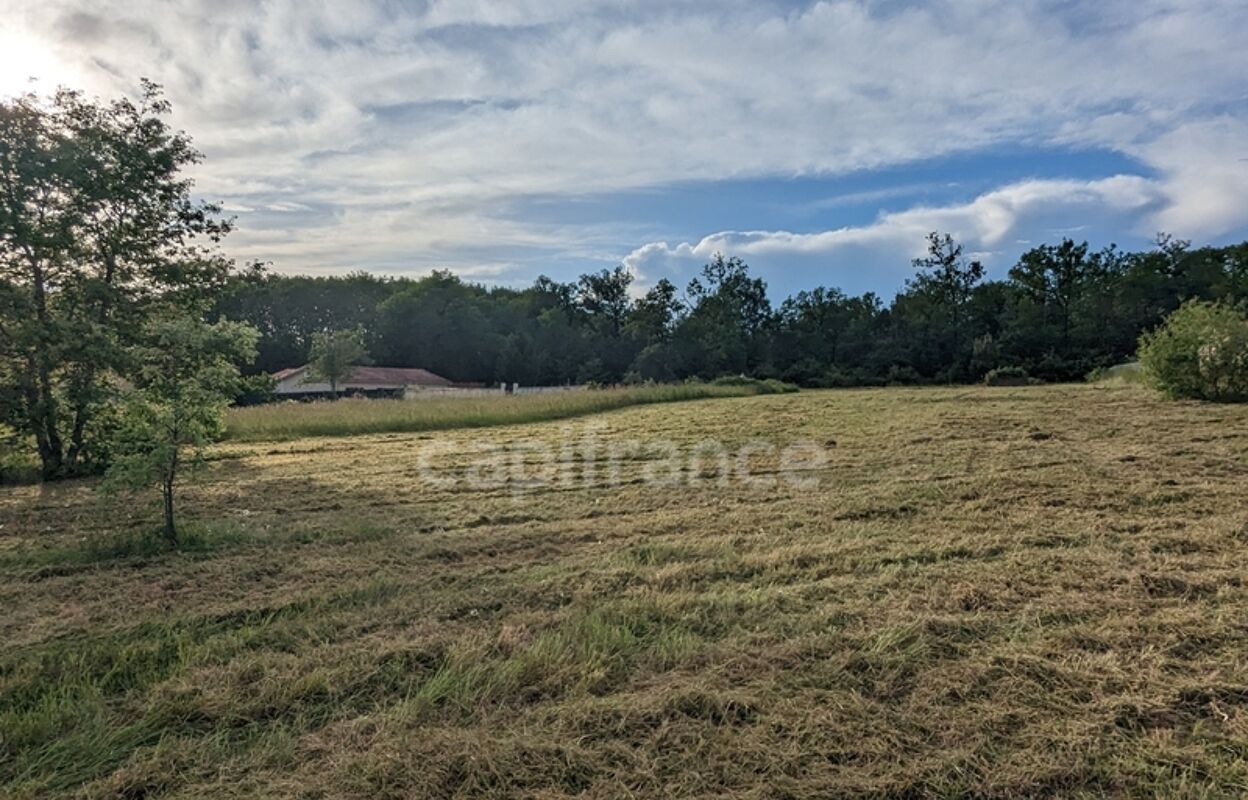 terrain  pièces 2578 m2 à vendre à Brossac (16480)