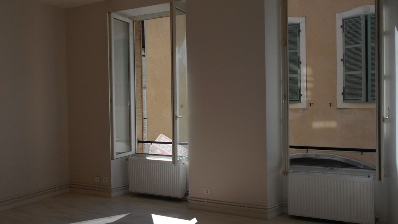 appartement 3 pièces 59 m2 à vendre à Sens (89100)