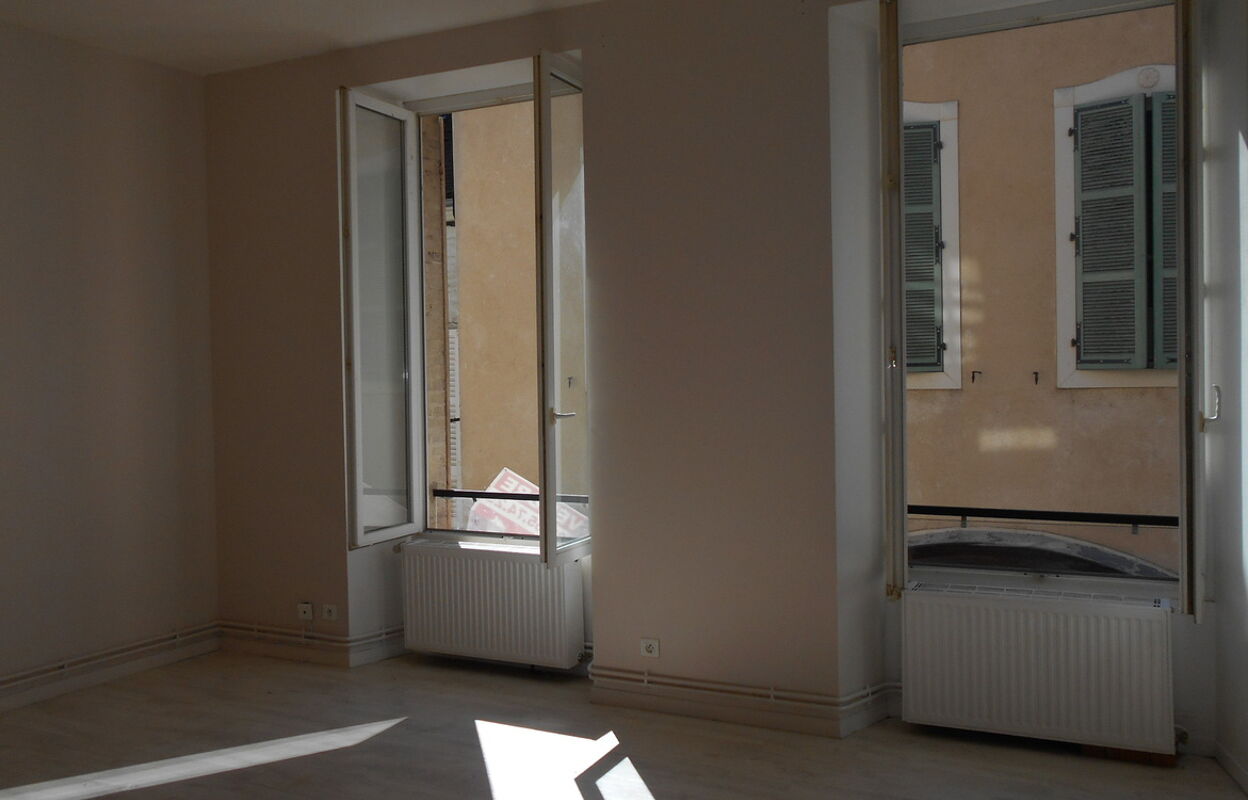 appartement 3 pièces 59 m2 à vendre à Sens (89100)