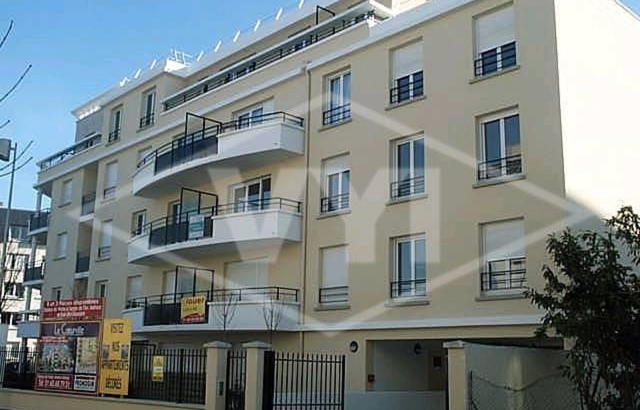 appartement 1 pièces 28 m2 à vendre à Combs-la-Ville (77380)
