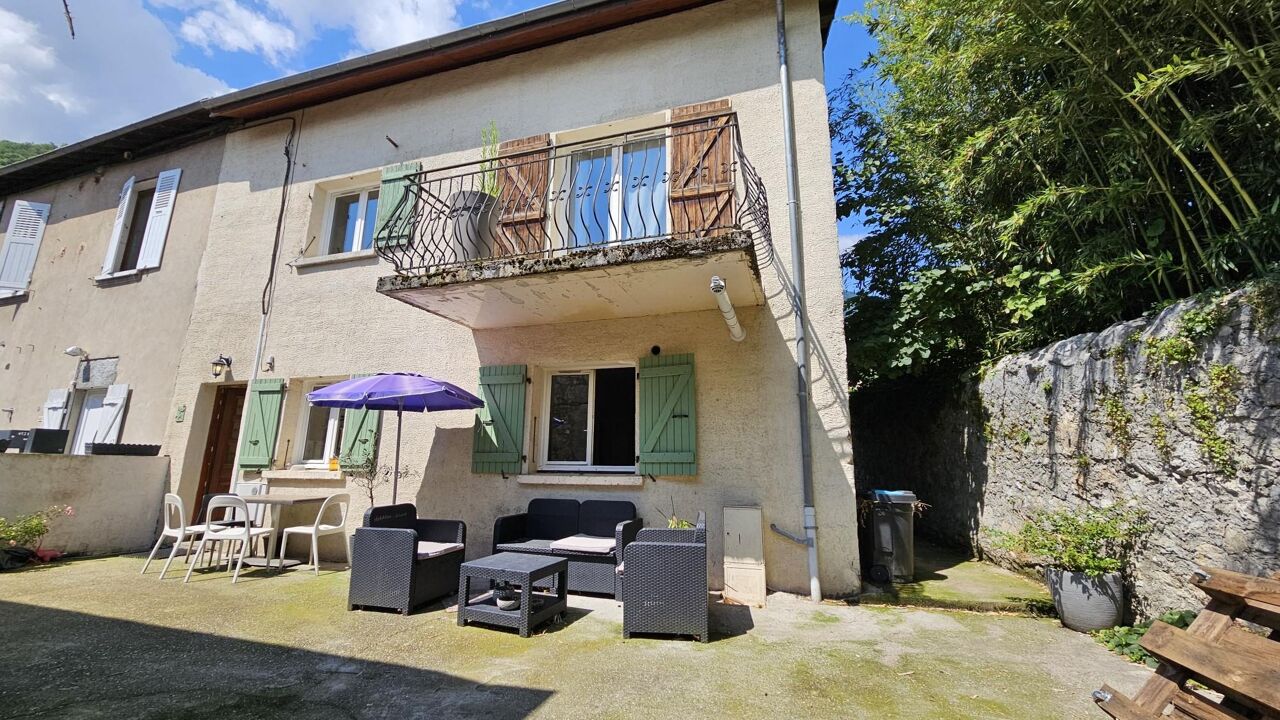 maison 6 pièces 127 m2 à vendre à Noyarey (38360)