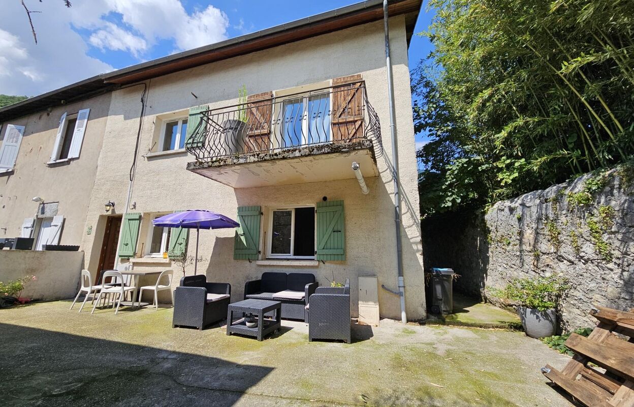 maison 6 pièces 127 m2 à vendre à Noyarey (38360)