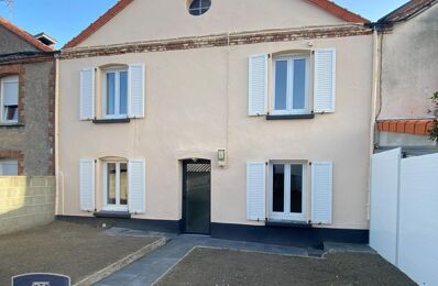 vente maison 141 000 € à proximité de La Tourlandry (49120)