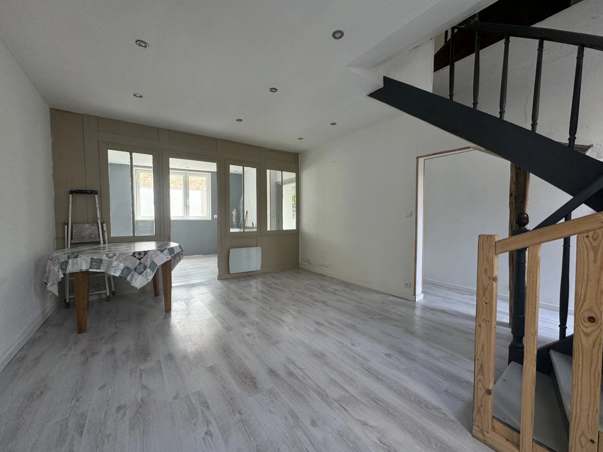 Vente Maison 69m² 3 Pièces à Saint-Erme-Outre-et-Ramecourt (02820) - Arthurimmo