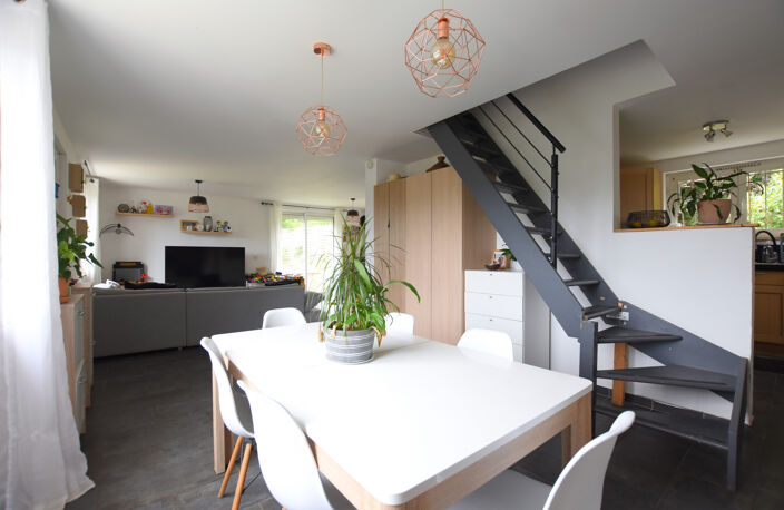 78320 LEVIS SAINT NOM  Agréable maison 4 pièces sur une parc — photo 5