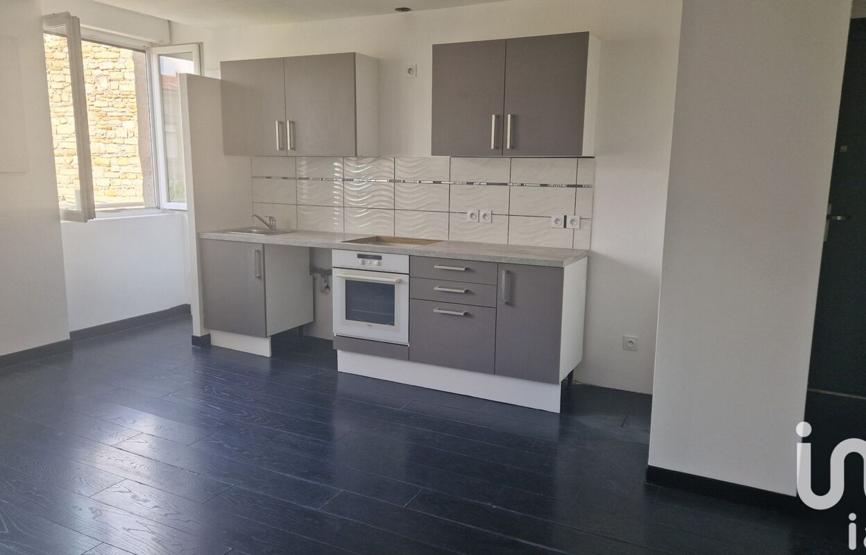 appartement 4 pièces 69 m2 à vendre à Saint-Genest-Lerpt (42530)