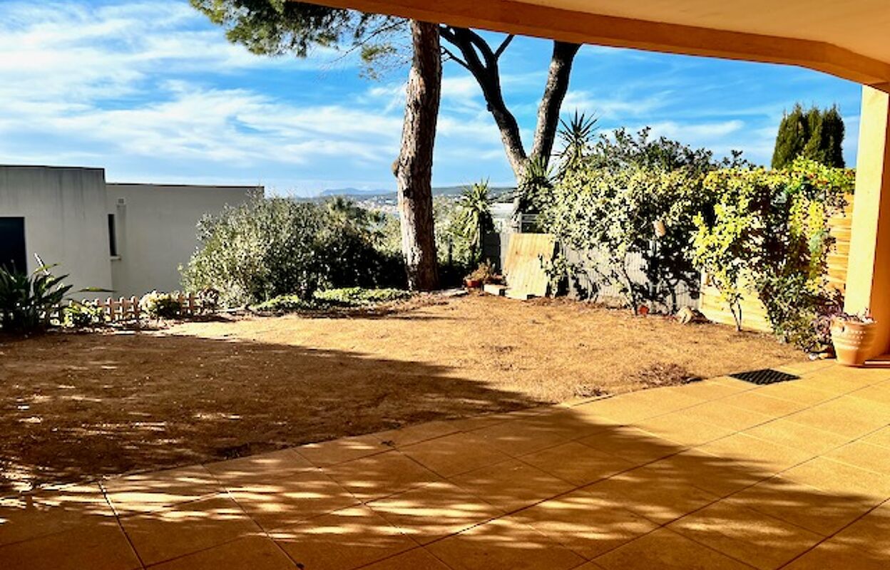 appartement 2 pièces 47 m2 à vendre à Sanary-sur-Mer (83110)