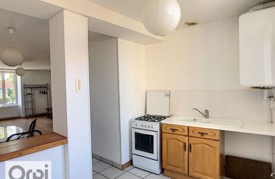 location appartement 348 € CC /mois à proximité de Domérat (03410)