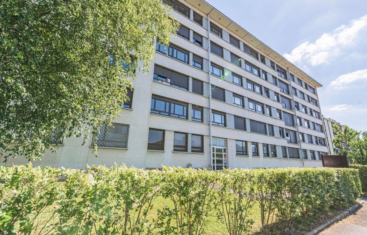 bureau  pièces 77 m2 à vendre à Reims (51100)