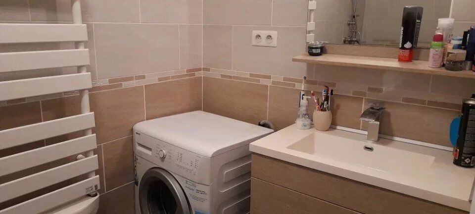 Photo Maison rénovée  + maisons à rénover image 2/4