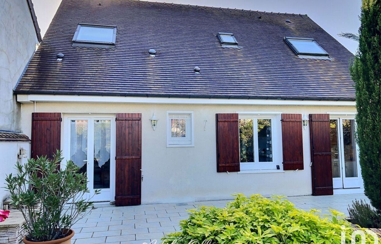 maison 6 pièces 145 m2 à vendre à Pontault-Combault (77340)