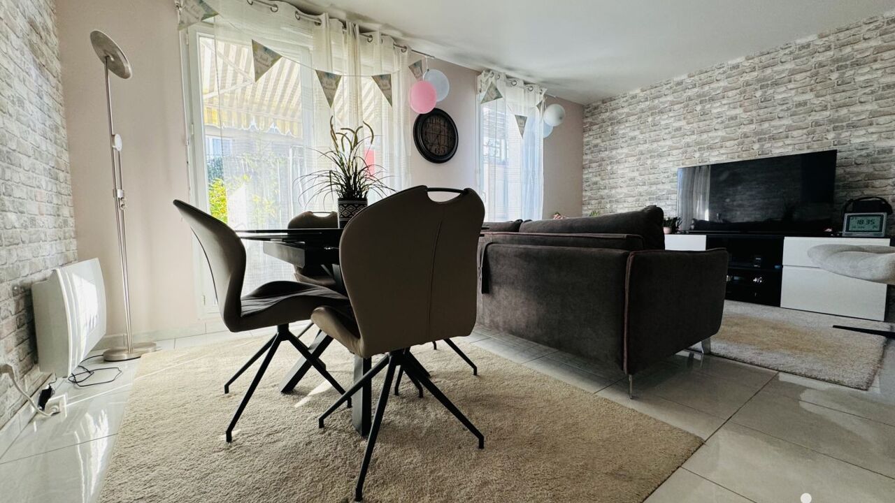 appartement 3 pièces 60 m2 à vendre à Garges-Lès-Gonesse (95140)