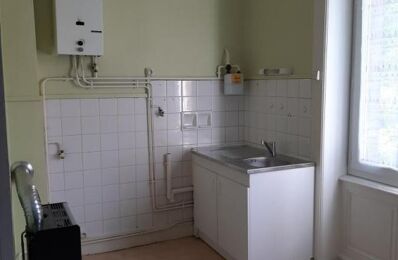 location appartement 250 € CC /mois à proximité de La Valla-en-Gier (42131)