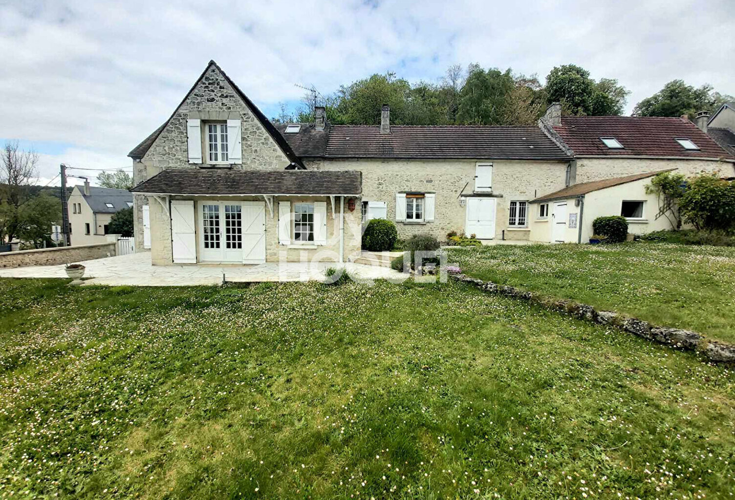 RARE sur le secteur : maison F7 (172 m²) à BETHISY SAINT PIERRE — photo 1